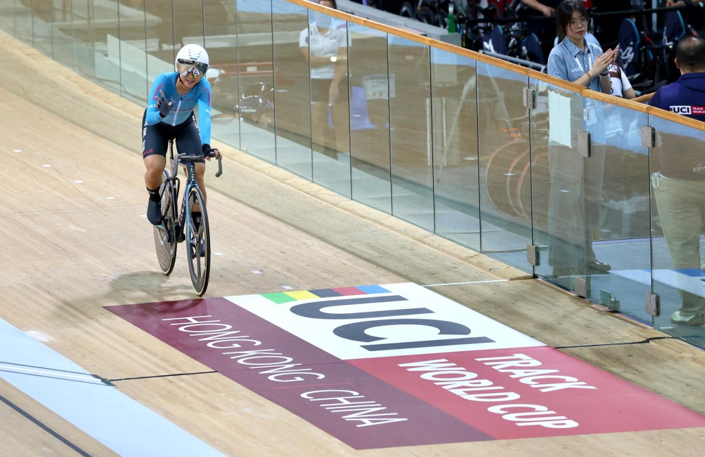 李思穎在女子淘汰賽奪銀，是個人在世界盃最佳成績。