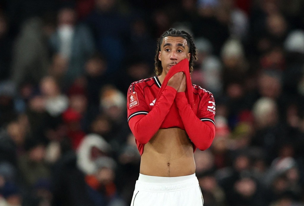 卡域克或許要被逼起用約羅和艾登希雲這對年輕中堅組合。路透社