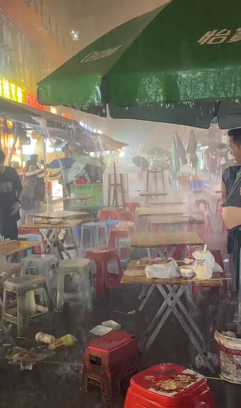 湖南長沙7日晚出現大暴雨。小紅書