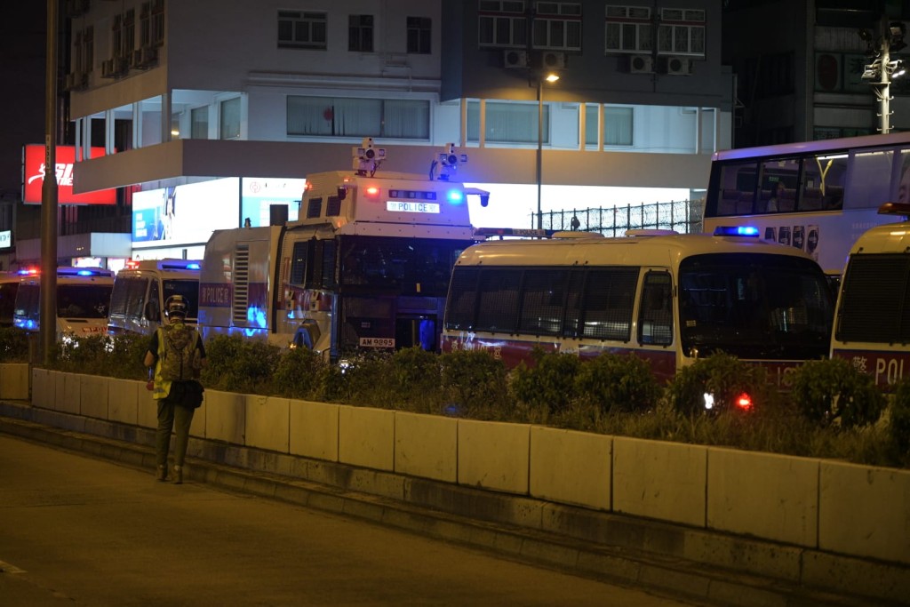 水炮車旺角戒備