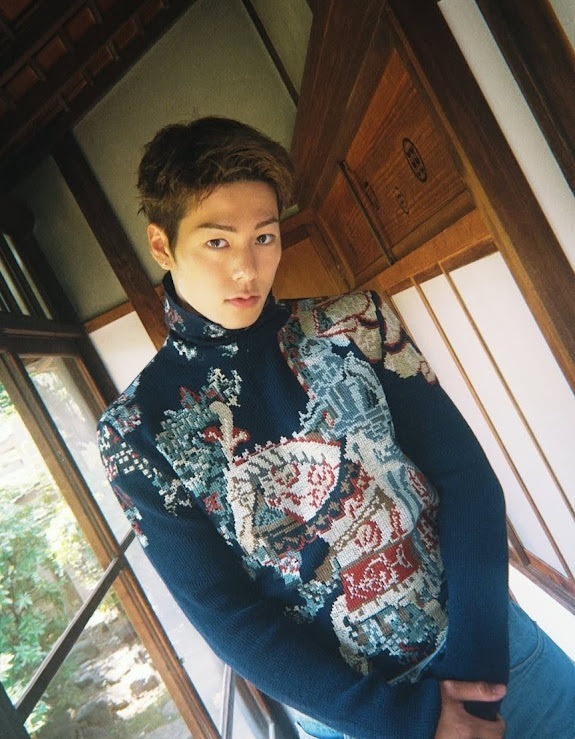 三浦孝太憑藉優厚外在條件，擄獲大姐姐黑木美沙芳心。
