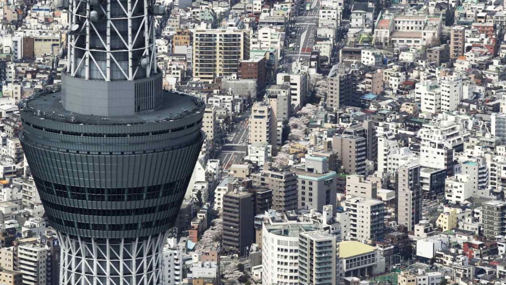 日本不动产经济研究所公布12月份统计结果显示，日本首都圈（东京都、神奈川县、埼玉县、千叶县）的新建公寓平均售价达到了8,250万日圆（约452万港元），按年涨幅达36.7%，时隔两个月再次上涨，创11月单月历史新高。