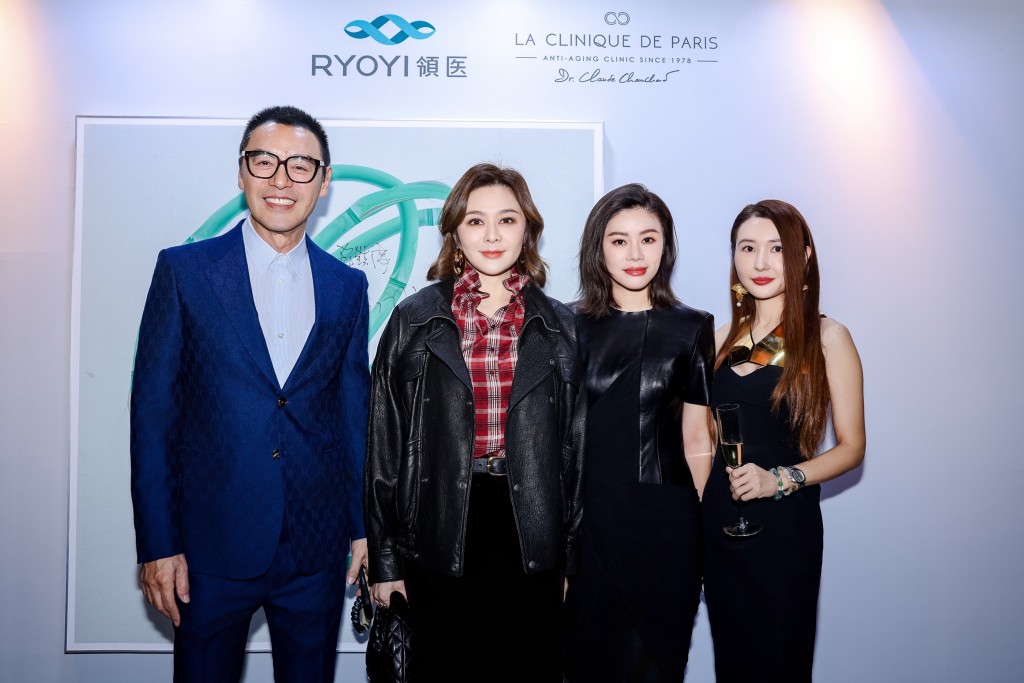 B哥、之之、范姜與范姜拍檔胡曉璃合照。