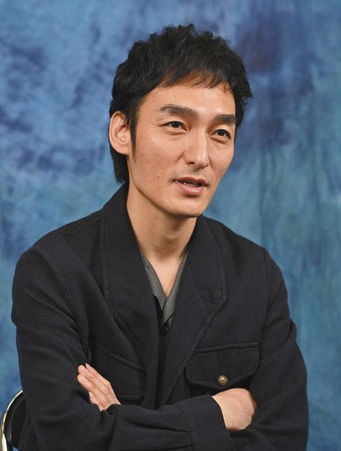 草彅剛去年閃婚。