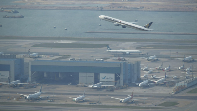 运输及物流局副秘书长谢咏谊表示，新措施估计可让本港未来20年于全球飞机租赁市场取得12.5%的份额。资料图片