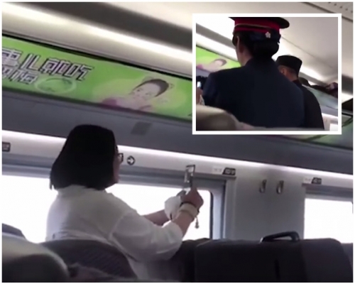 指警員影響她的心情及她在座位上的正常休息。片段截圖