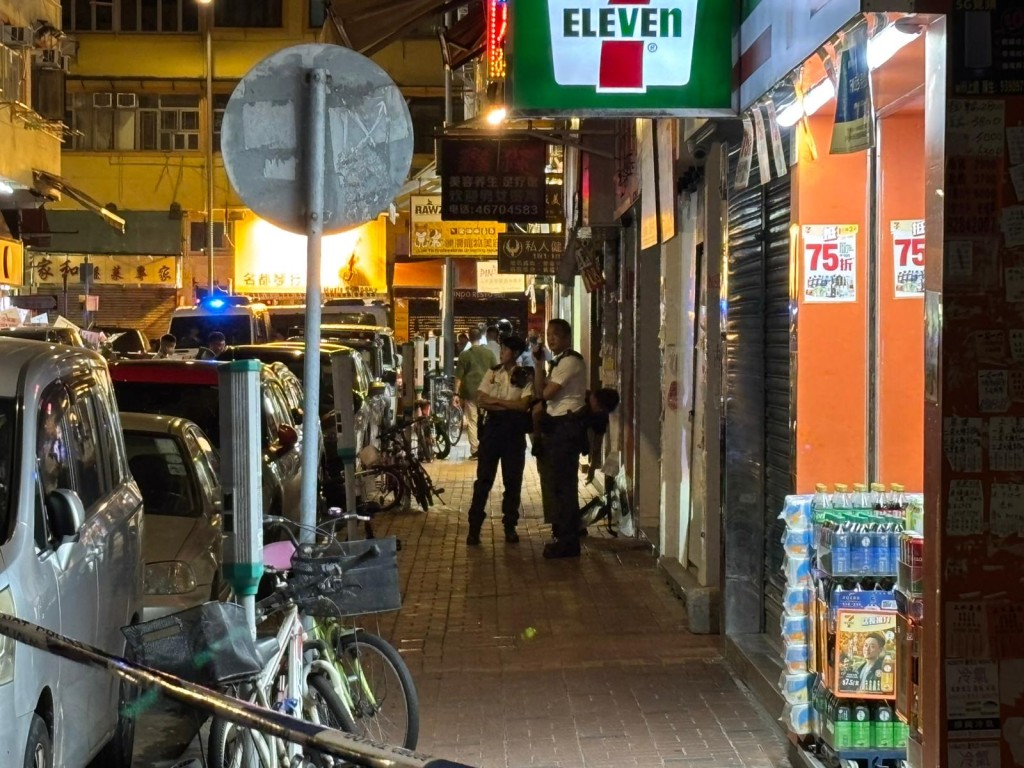 警方封鎖現場進行調查。讀者莫先生提供 警方封鎖現場進行調查。讀者莫先生提供