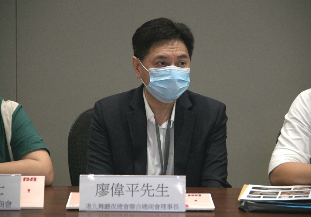業界代表呼籲政府盡快容許有條件重開。