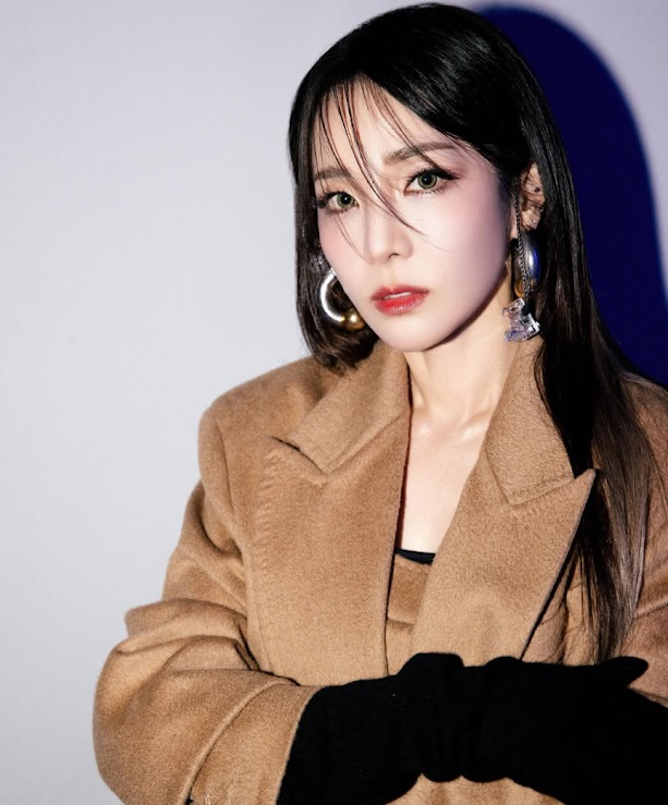 朴春指其2NEI队友Dara才是真正吸毒者。 朴春指其2NEI队友Dara才是真正吸毒者。