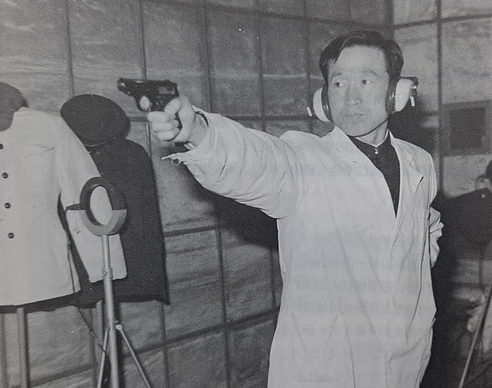 痕迹鉴定专家崔道植。