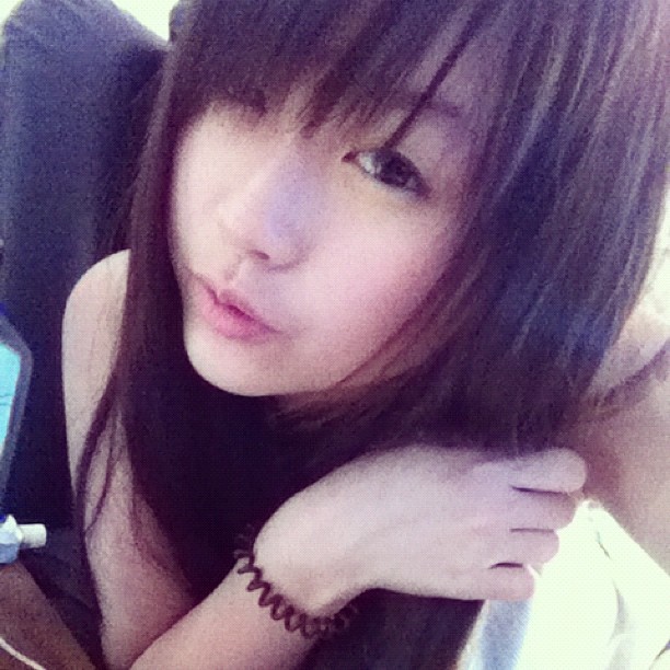 Kylie C.郑杞瑶的旧照。