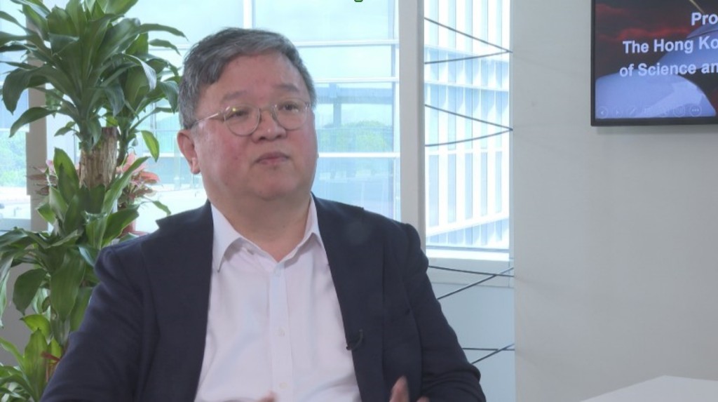 郭毅可指科大正在全面推廣基於生成式人工智能的教學。