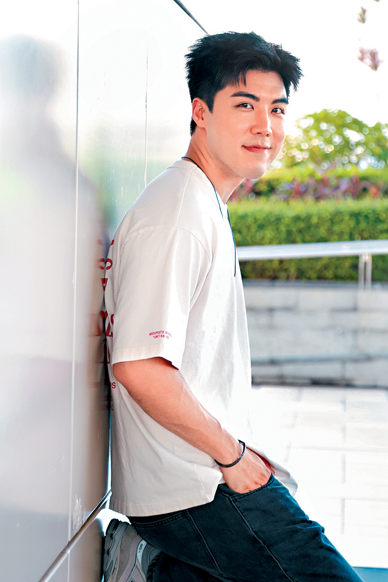 廖家爵坦言自己入行前是白紙。