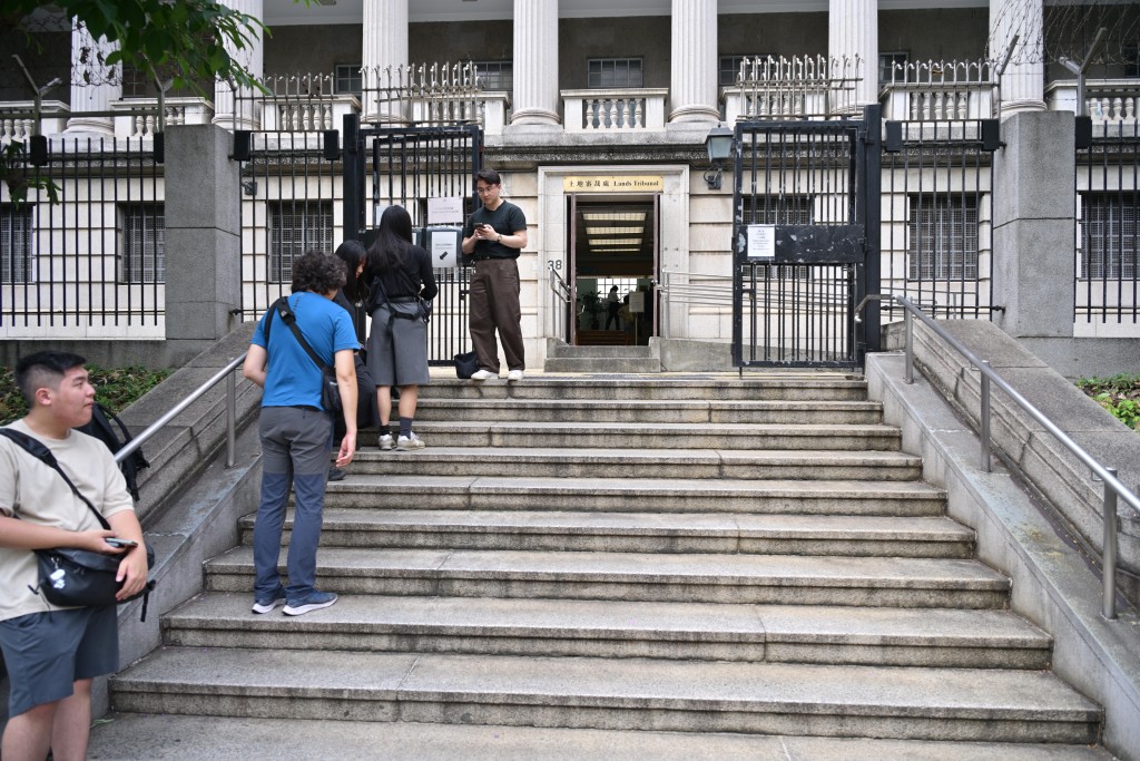 法庭頒下判詞，裁定土地審裁處並無相關司法管轄權，駁回合安申請。蘇正謙攝