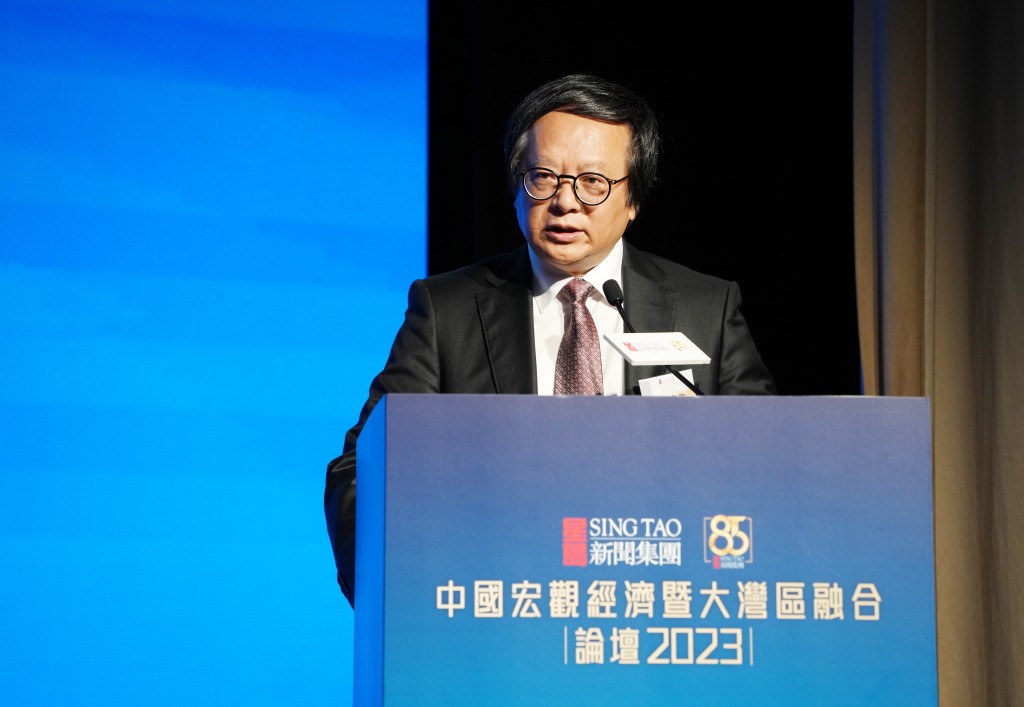 徐林表示，中國經濟正面臨人口老齡化、生產力下降、地緣政治等問題。蘇正謙攝