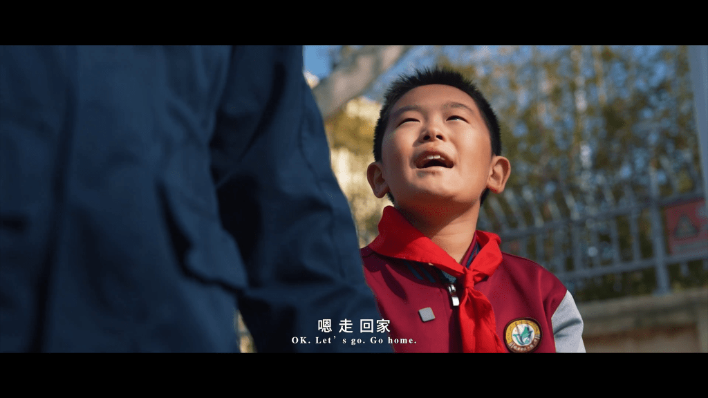 解放军海军宣传片《向大洋》，片尾彩蛋疑暗示台湾回归。