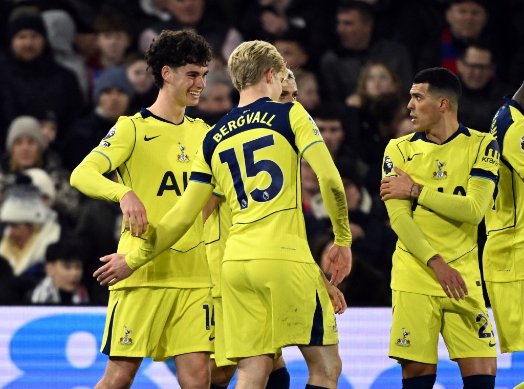 热刺作客1：0挫水晶宫。路透社