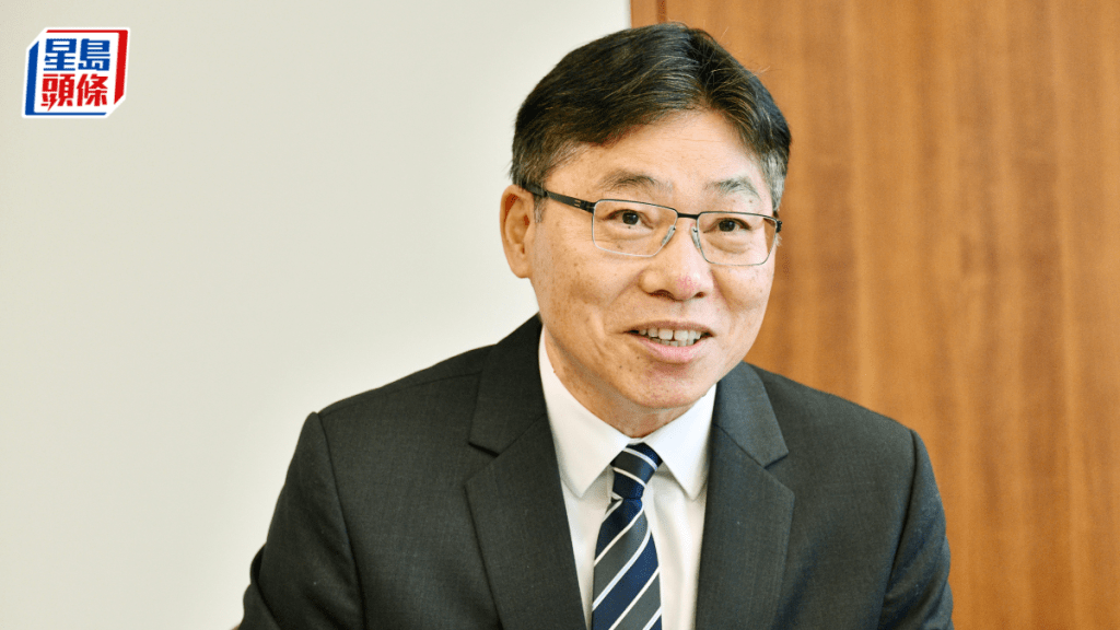 貨機降落跑道爆胎︱林世雄:三跑啟用後可進增加機場抵禦突發事件能力