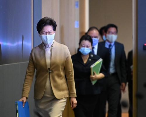 林鄭月娥指立法會議員資格問題港府不能自行解決。