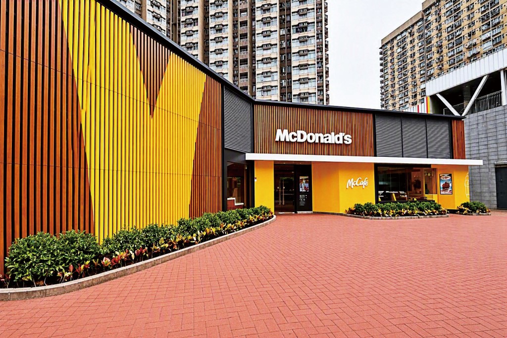 麥當勞太和餐廳是全港飲食業首間獲得LEED零碳認證的餐廳，寫下香港麥當勞綠色營運的全新里程碑。
