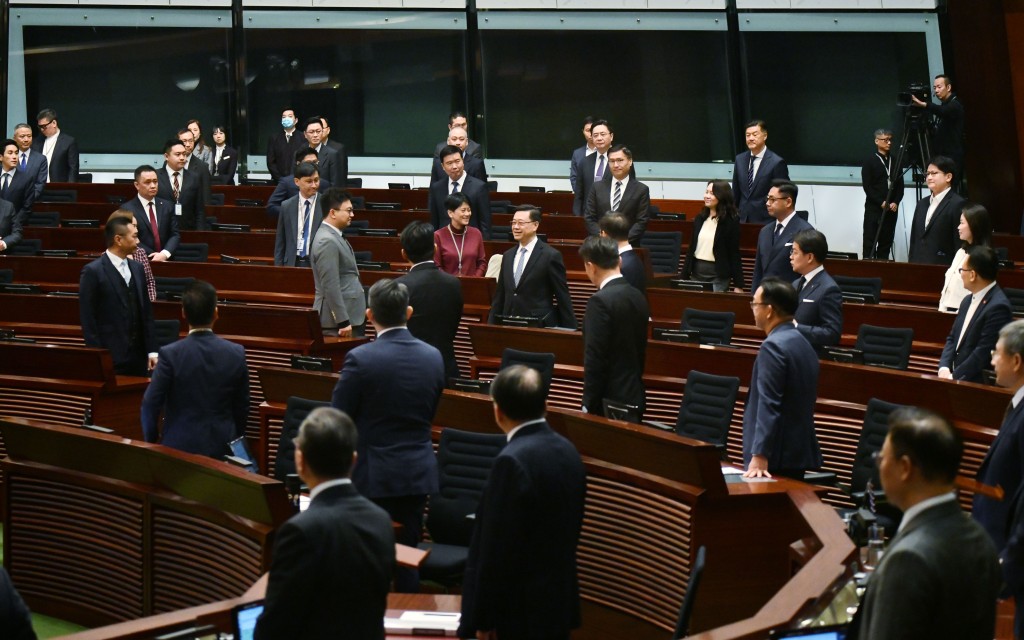 李家超發言。盧江球攝