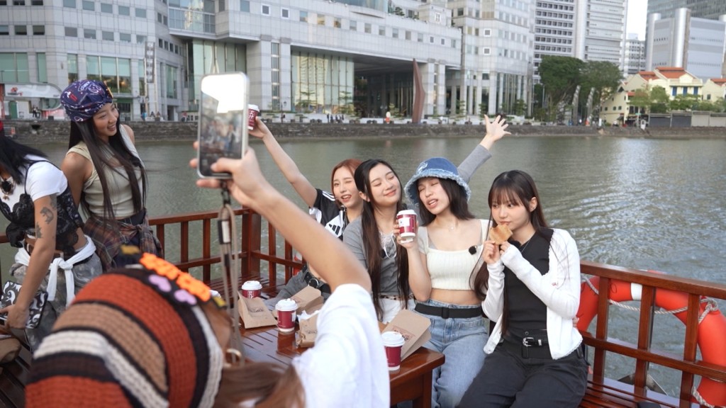 Day和Winka帶隊遊環球影城。 Day和Winka帶隊遊環球影城。