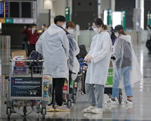 消息指外國來港人士檢疫期可延長至28日。資料圖片