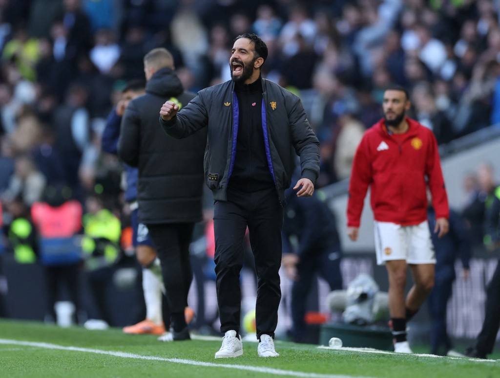 艾摩廉回應領隊被網暴的問題。路透社