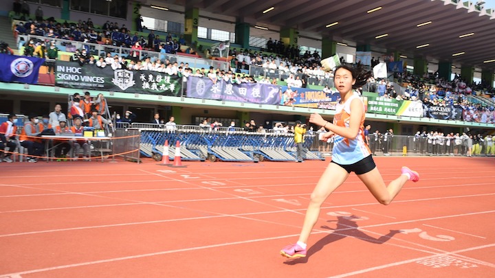 李紫桃破女子甲組200米跑學界紀錄。本報記者攝