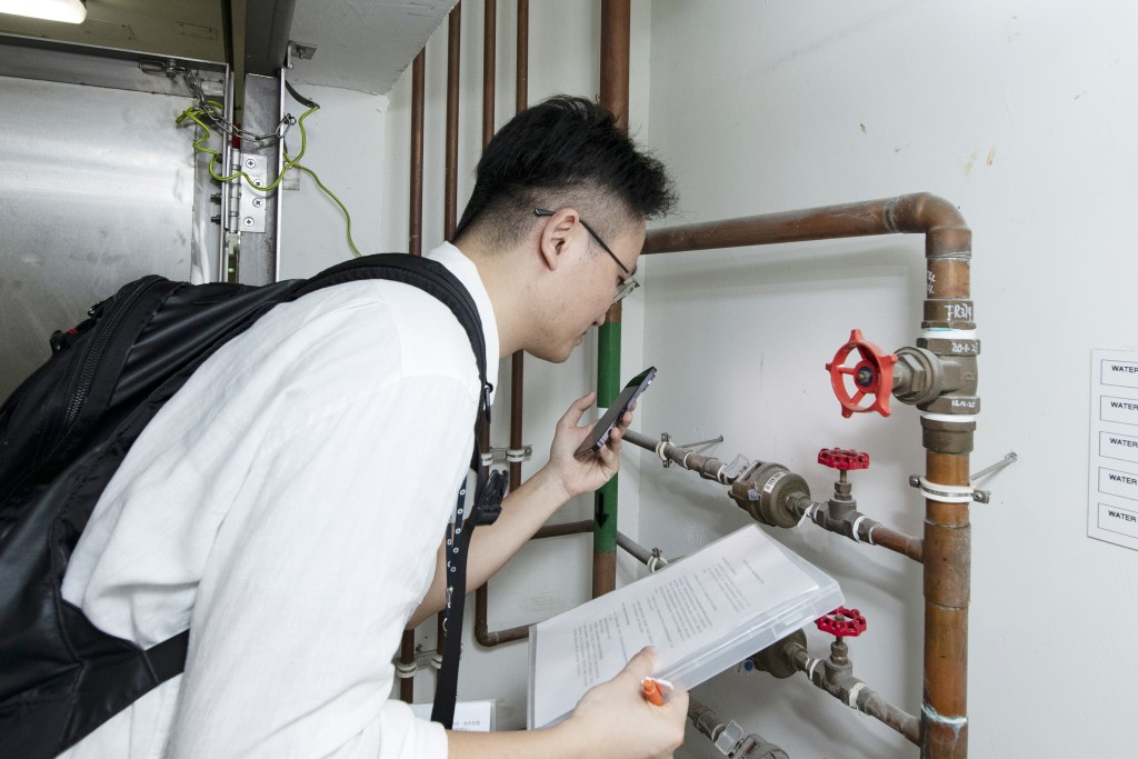 分析用水量是調查工作之一。 分析用水量是調查工作之一。