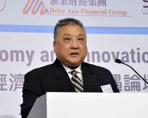 滙業財經集團主席區宗傑預測，今年世界經濟只會處於極低水平上的增長，而部分發達國家的經濟仍處於衰退期。資料圖片