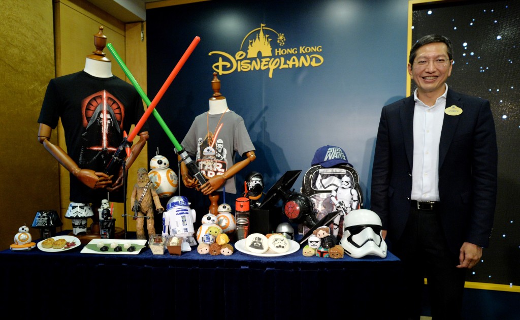 金民豪在2008年至2016年出任香港迪士尼乐园行政总裁。