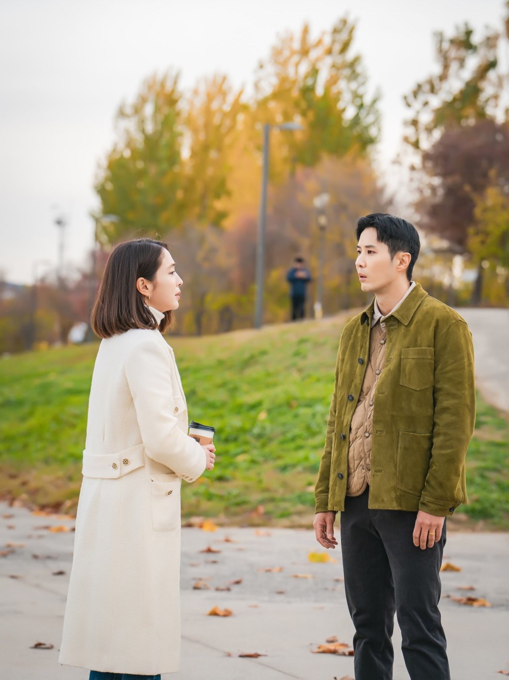 二人饰演离婚夫妻。