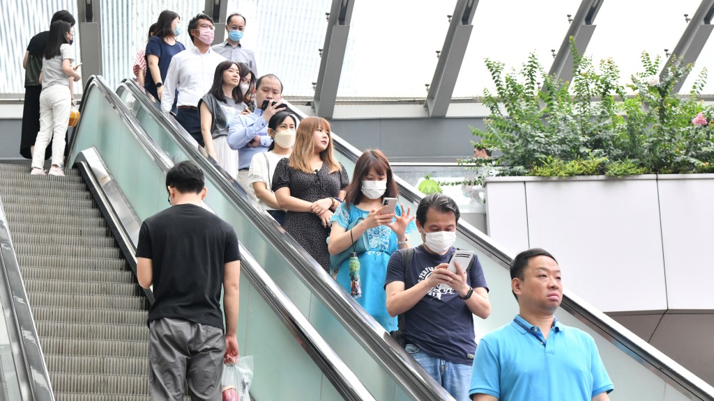 有機構就薪酬作出調查結果顯示,普遍打工仔薪酬增幅平均達4.1%。資料圖片