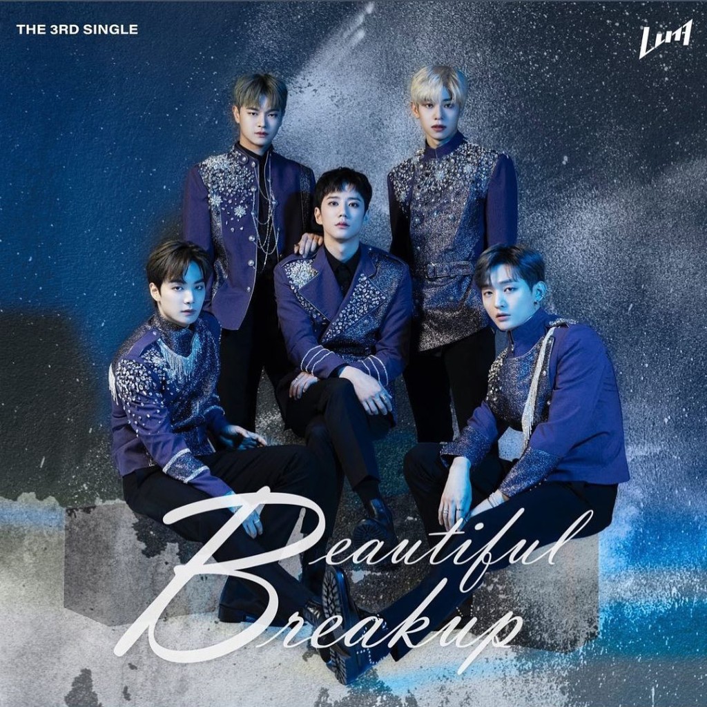 唱片封面有花心思設計。