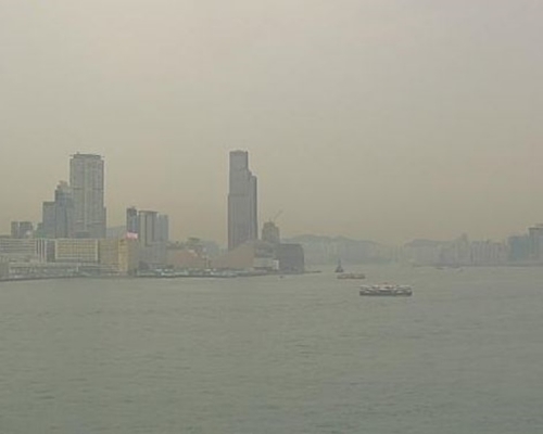 預測今日會有局部地區雷暴。圖:天文台