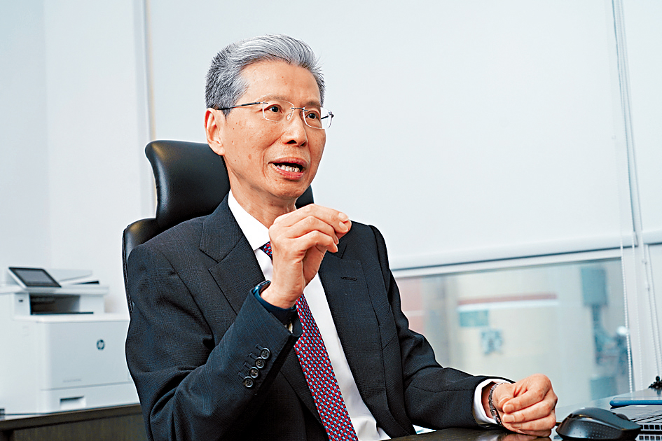 Allan分享浸大利用收生預測改善招生流程。