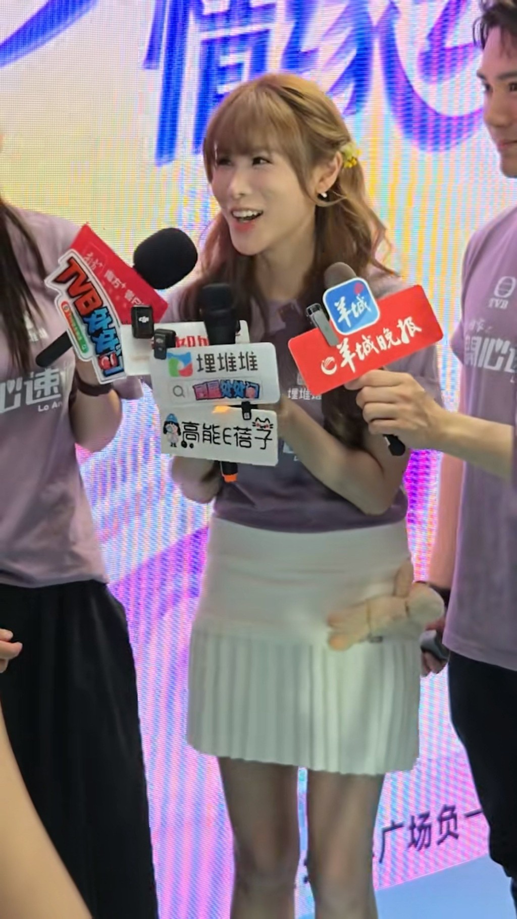 古佩玲不同角度。