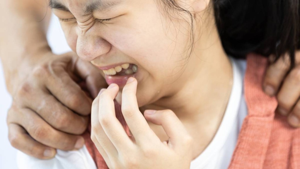 日本福岡有獸父強姦兩名親女。iStock