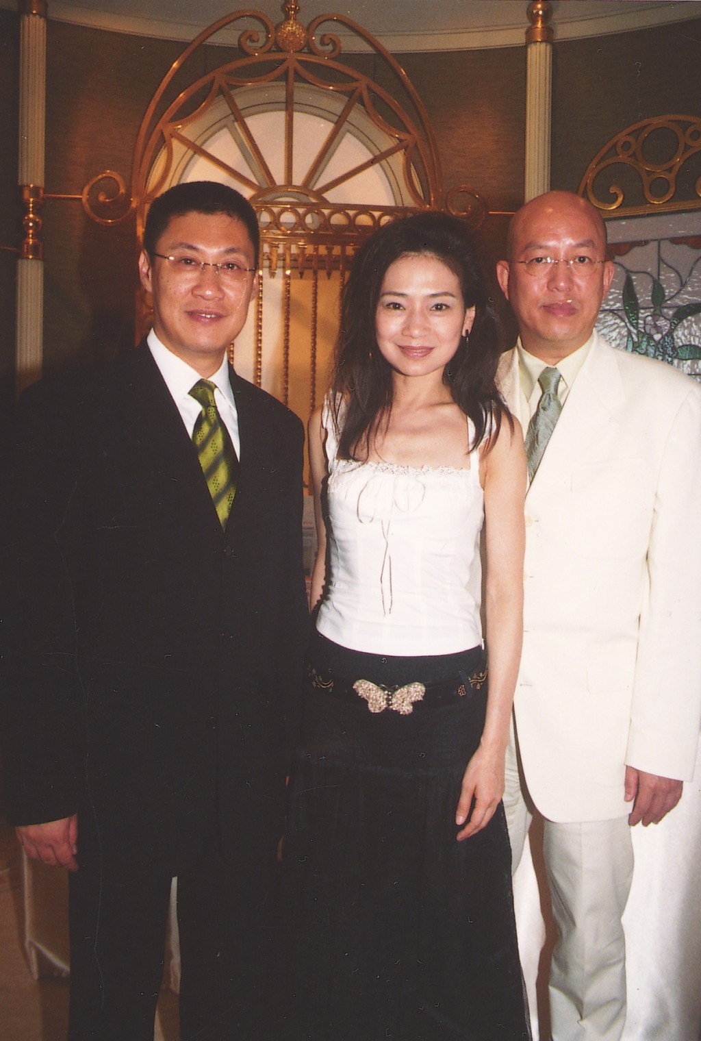 吴丽珠于1995年淡出电视圈，转行做地产经纪。