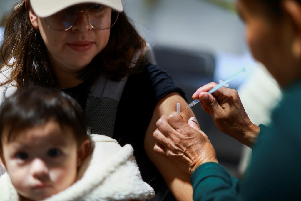 美國至少有10名兒童可能因接種新冠疫苗而死亡。（示意圖）路透社