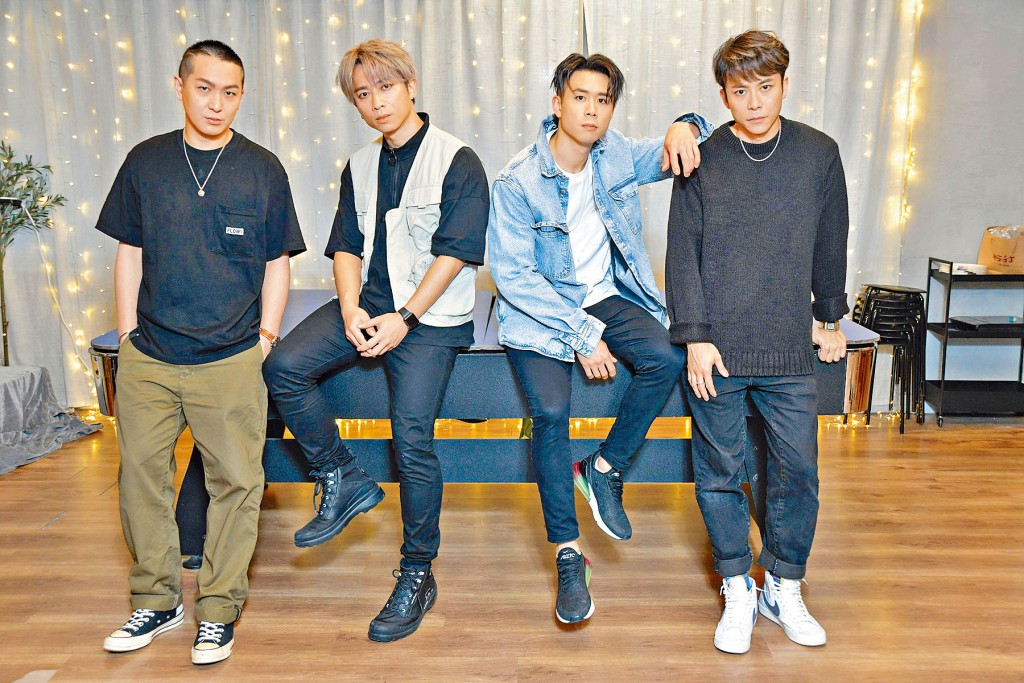 Sora、文迪、Anton、天衡在疫情期間各自靠圈外工作捱下去。