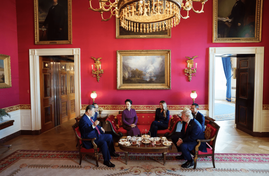 白宫公布“习特会”系列官方照。 White House Gallery