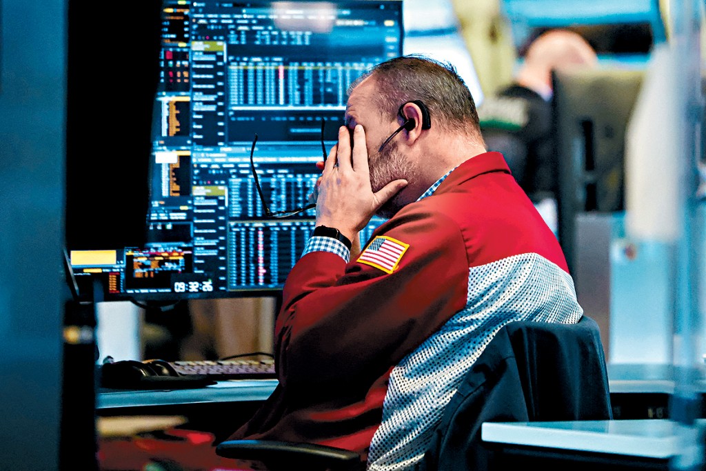 道指上周五收市跌285點，報49098點。