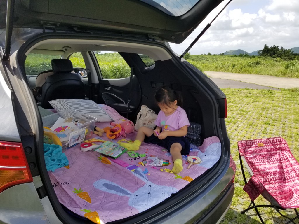 濟州露營文化盛行，Paco一家每星期也會露營一次。