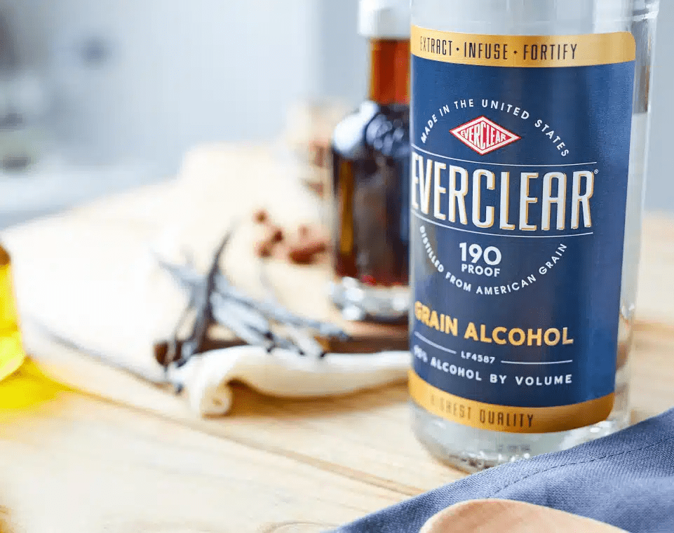 Everclear酒瓶上的标签注明95%酒精含量。 Luxco官网图片