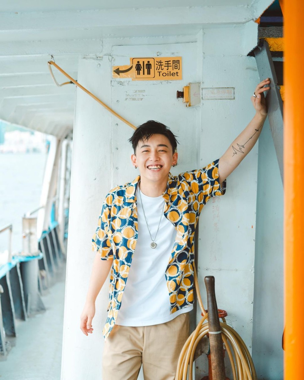 被視為年底新人獎大熱。