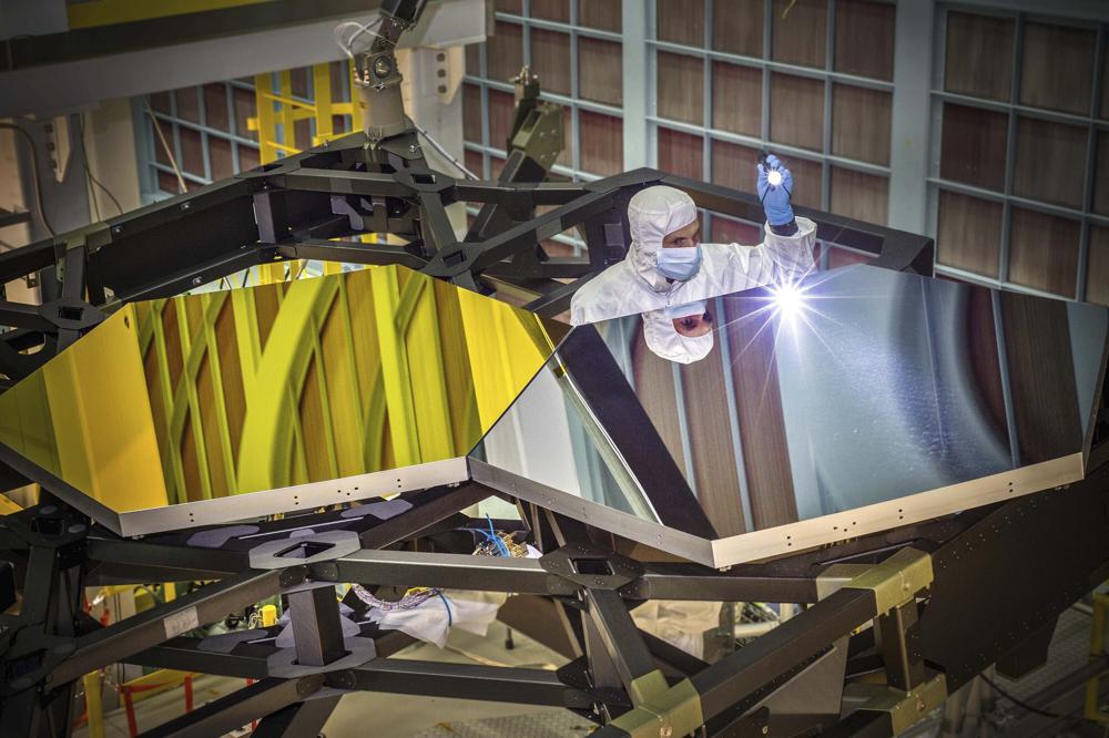 韋伯太空望遠鏡將於平安夜發射。AP圖片