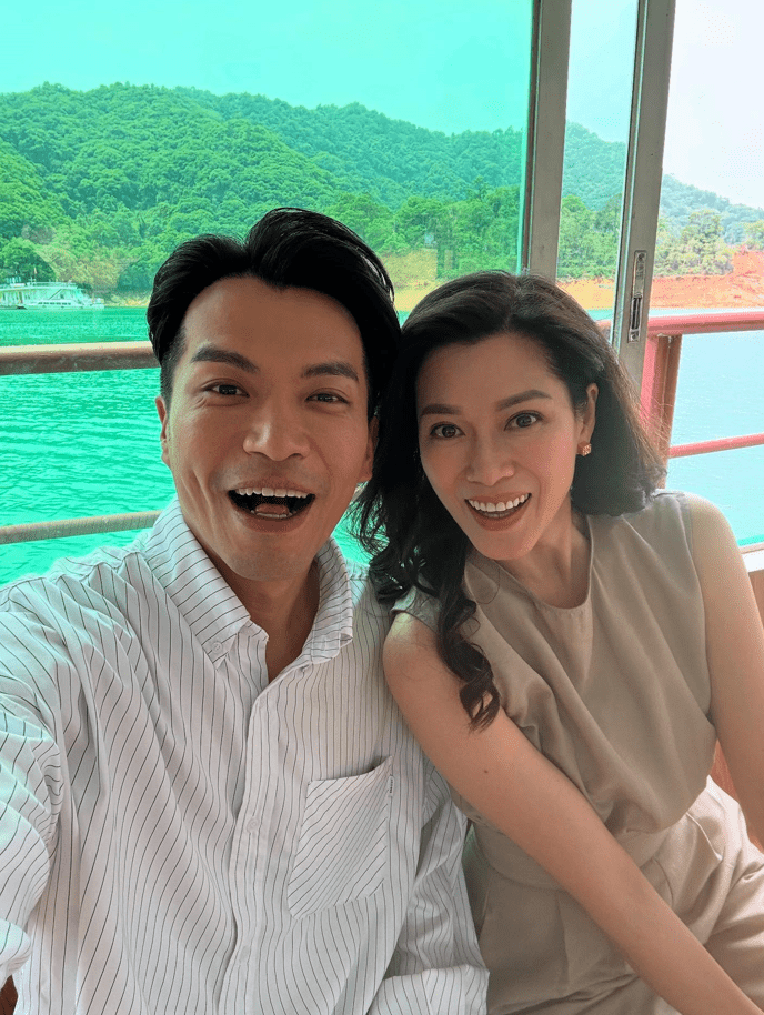 林淑敏與許家傑在劇中分別飾演「龍力蓮」和「送水輝」，二人更成為CP甚受歡迎。