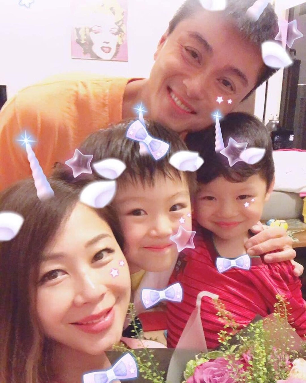 北上开工,黄仔要同老婆儿子分隔一段时间啦!